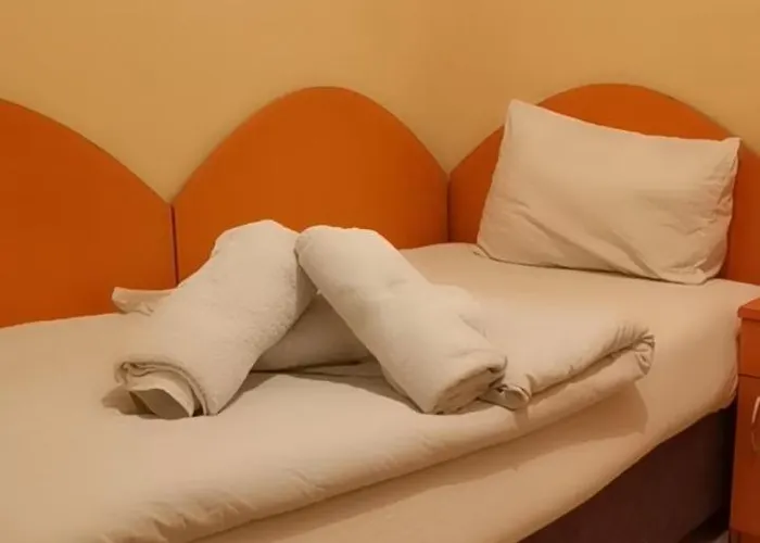 호텔 Taksim Sato 2*